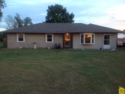 417 SE 951st Rd, Knob Noster, MO, 65336