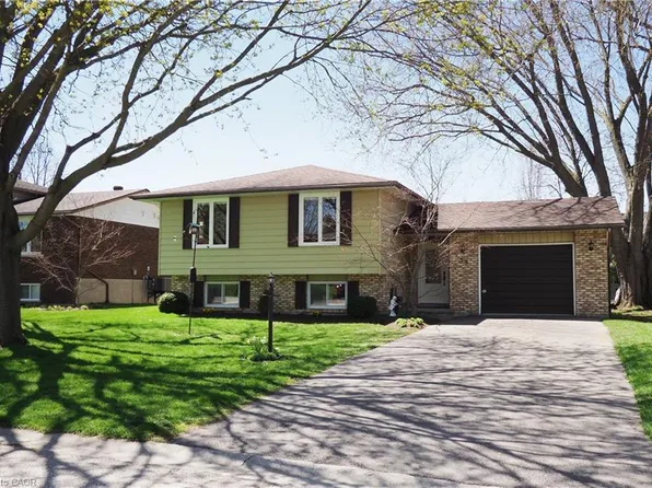 35 Reiner Cres, Wellesley, ON N0B 2T0
