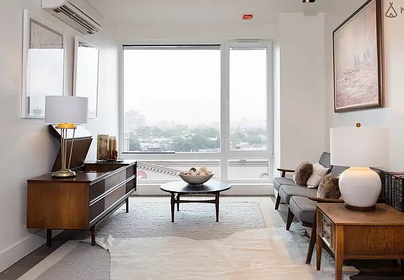 4th image of 1068 Fulton St #4CR