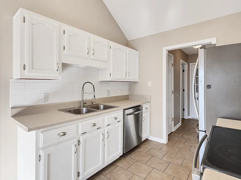 7775 Shadow Elm Ln — Photo 22