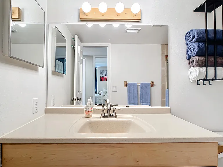 2400 Feather Sound Dr #421 — Photo 35