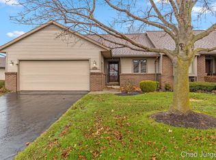 2000 Lakeview Dr, Zeeland, MI 49464