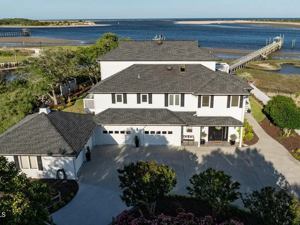 945 Radnor Road, Wilmington, NC 28409
