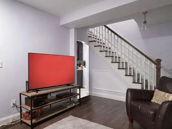 22 Thurman St #Id1511376p, Everett, MA 02149