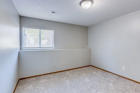 1008 E Karla Ct — Photo 22