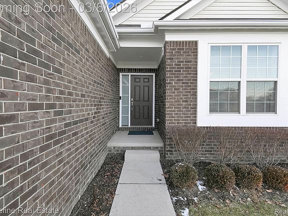 5th image of 4578 Cranston Rd