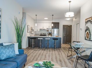 1639 Saint Marys Rd #678249, Winnipeg, MB R2N0L4