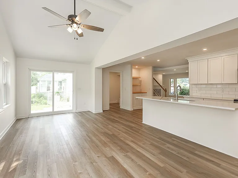 27011 Normandy Rd — Photo 42