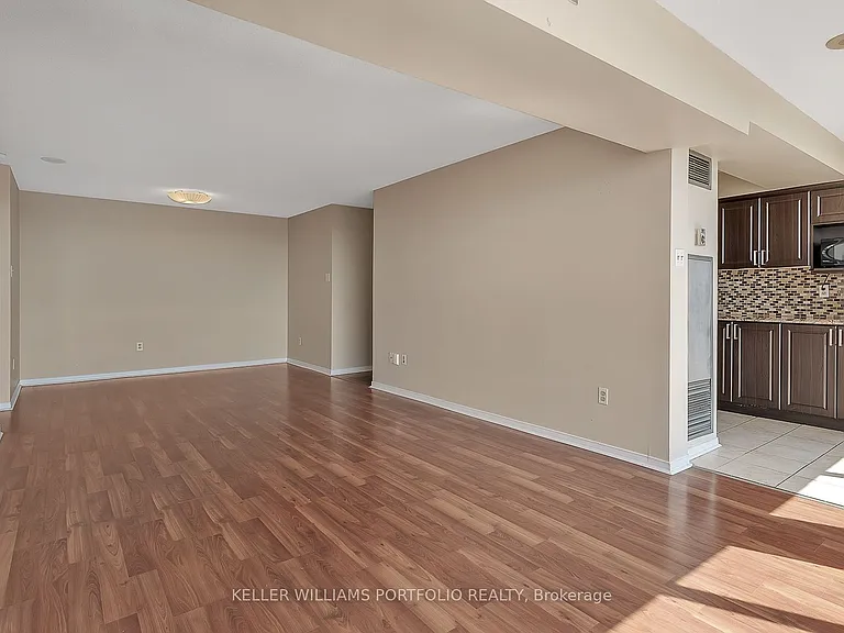 400 Webb Dr #1402 — Photo 7