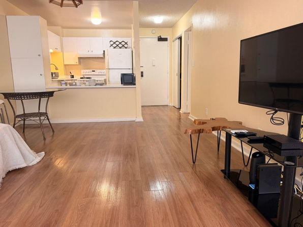 1255 Nuuanu Ave APT E206