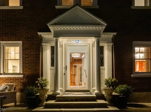 174 Highland Ave, Montclair Twp., NJ 07042