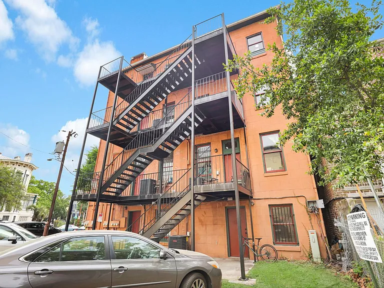 703 Barnard St #A — Photo 31