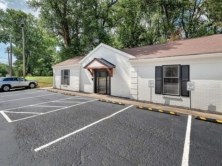 214 Templin Ave — Photo 4