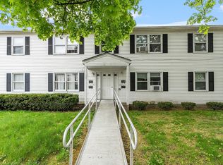 64 West St UNIT 64, Holyoke, MA 01040