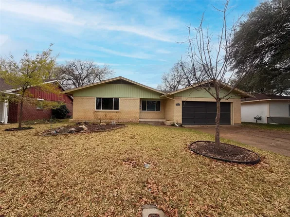 509 Robinhood Dr, Irving, TX 75061