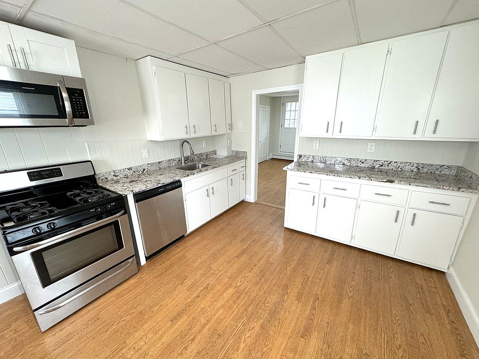 1st image of 1005 Winthrop Ave #2