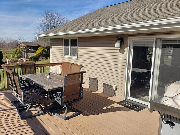 3rd image of 2844 Rolling Meadow Ln