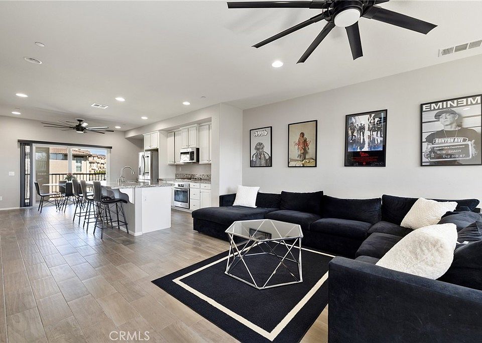 1st image of 40971 Belleray Ave
