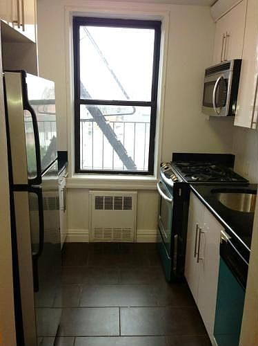 1st image of 17510 88th Ave