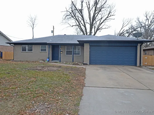 11908 E 7th St, Tulsa, OK 74128
