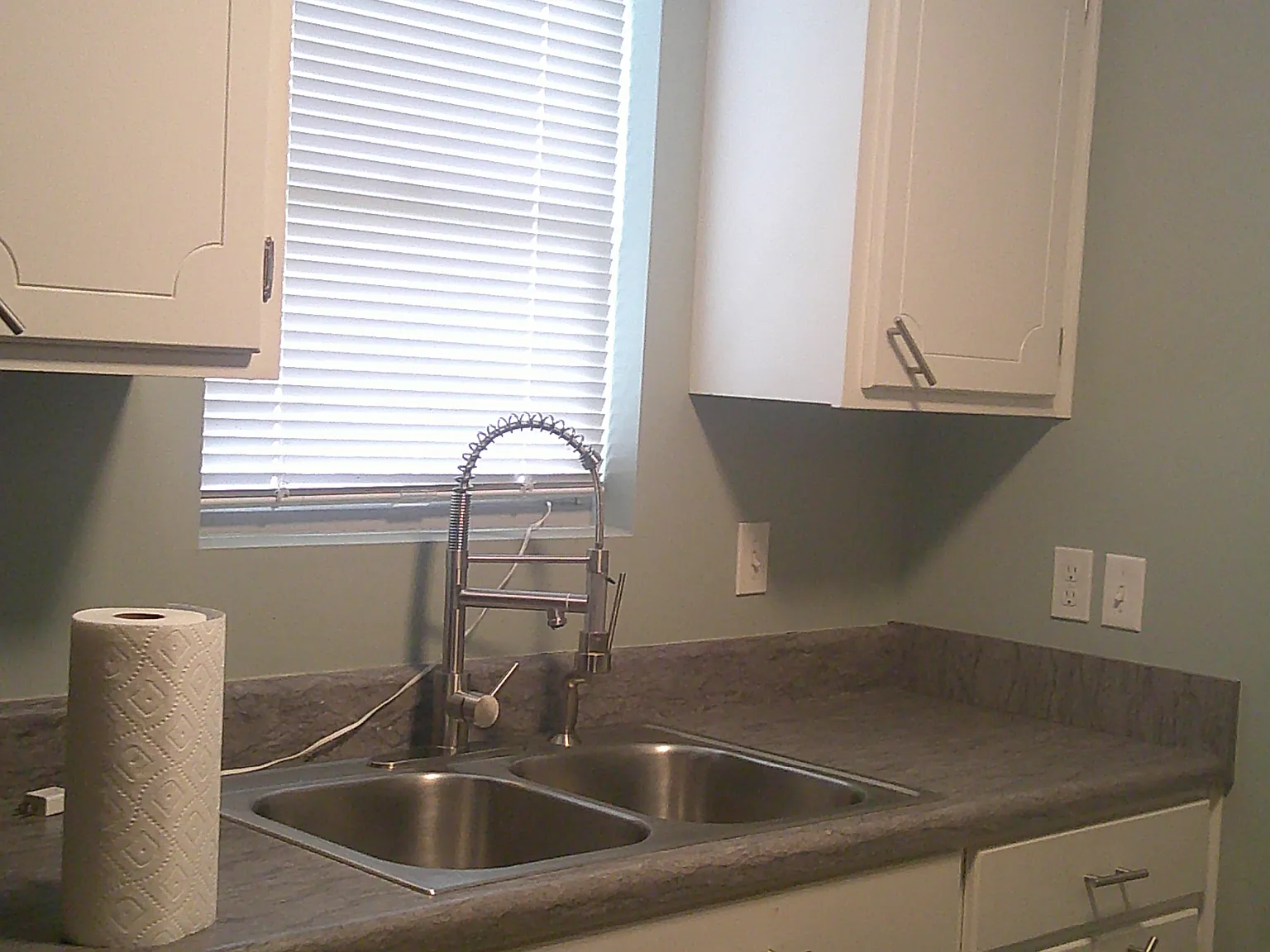 2 bed, 1.5 bath, 1062 sqft, $1,200 — Photo 4