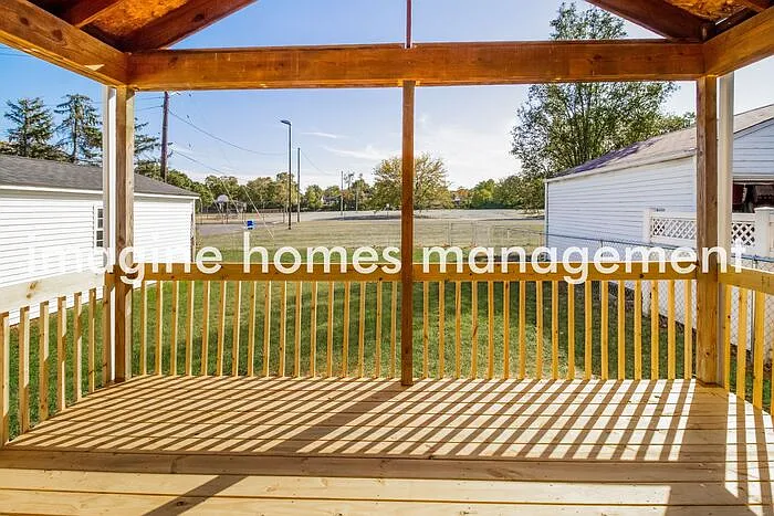 2266 Leelanau Ave — Photo 13