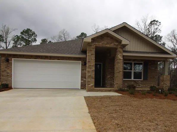 111 Oakwood Dr, Hattiesburg, MS 39402