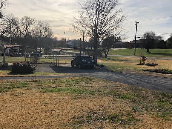 2nd image of 6900 Clowers Dr