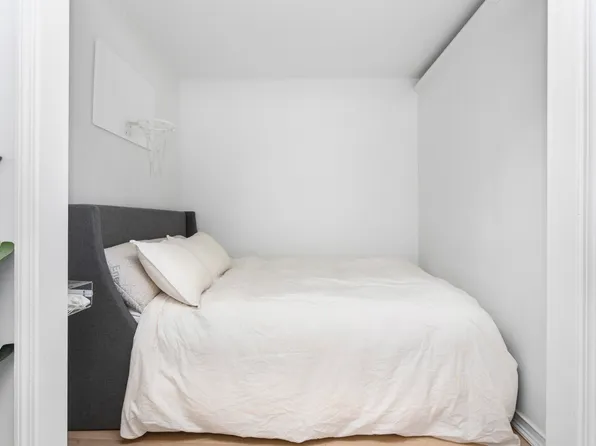 330 Third Avenue image 8 of 13