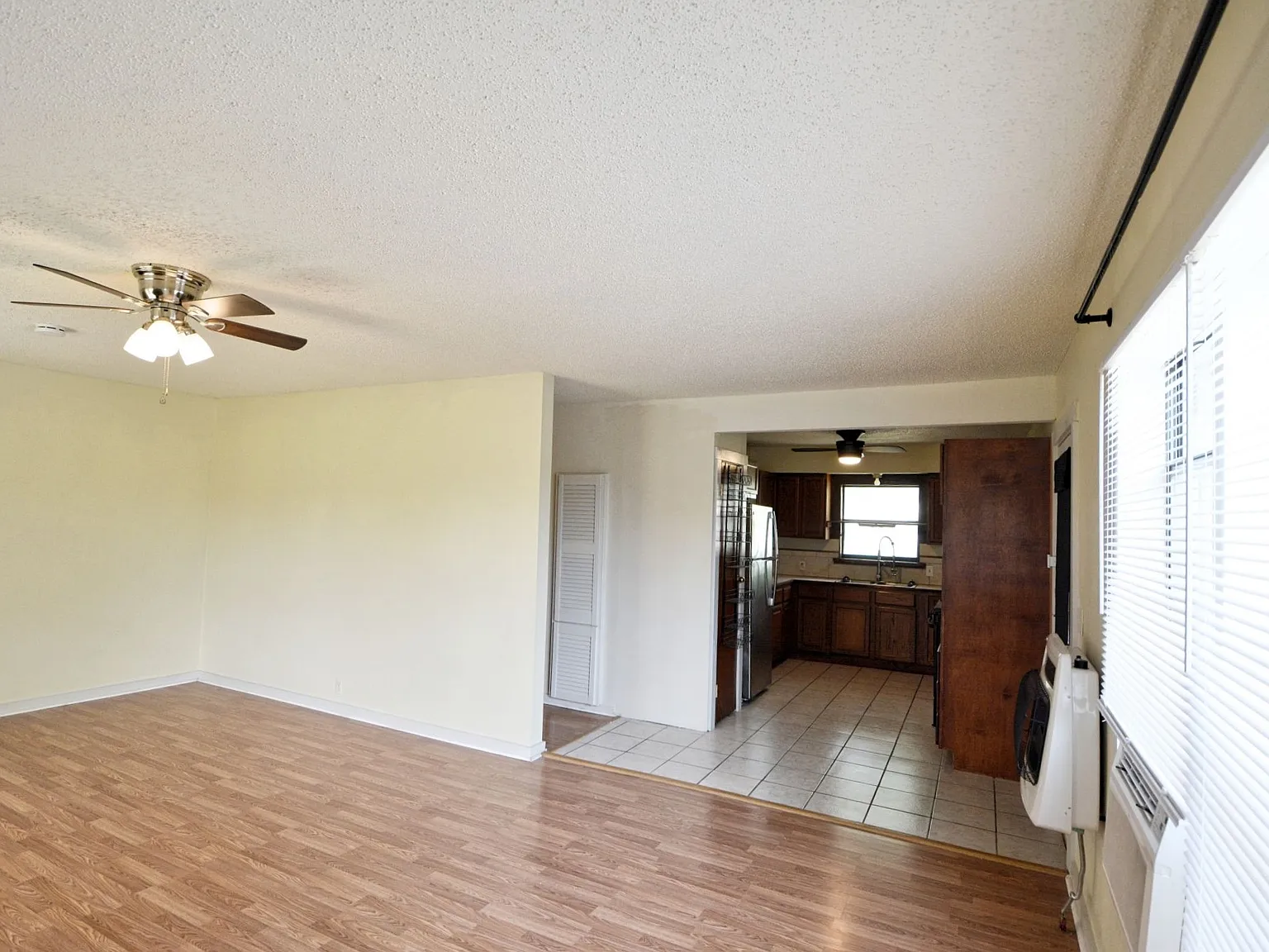 823 Serna Drive - 1 — Photo 4