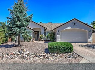 10998 E Lariat Ln, Dewey, AZ 86327