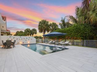 615 Rosa Ct, Palm Beach Gardens, FL 33410