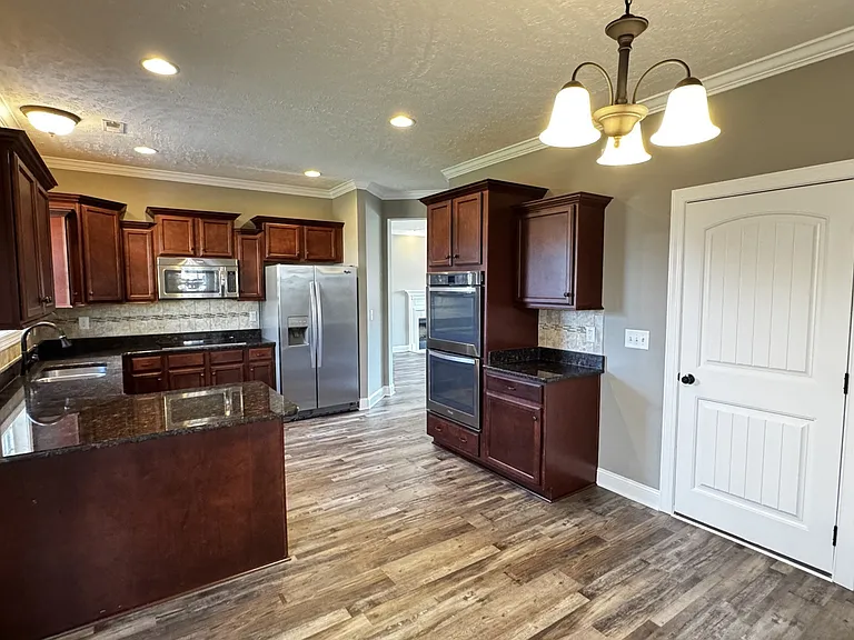 1941 Sunset Meadows Way — Photo 9