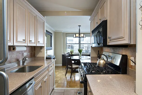 Sold by Stribling | media 4