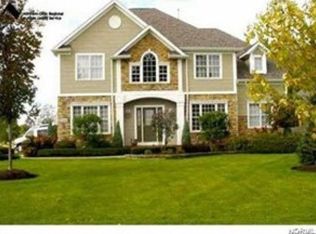 475 Wordsworth Ct, Richmond Heights, OH