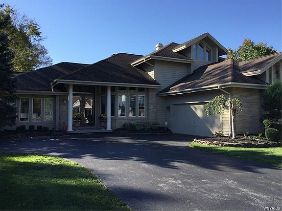 5th image of 13 Yardley Ln