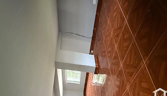 5th image of 2601 SW 54th Ave