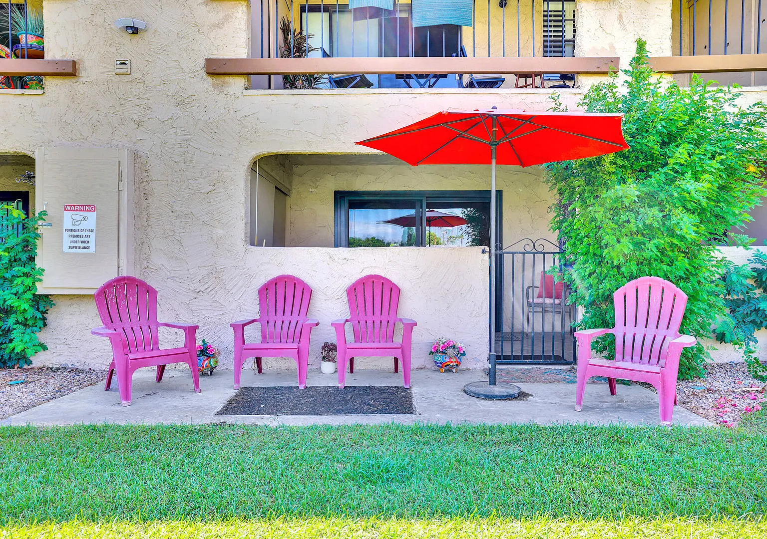Relaxing Palm Springs Condo with Pool Access — Photo 3