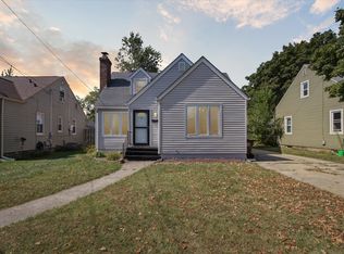 1720 Ridge Ave, Rockford, IL 61103