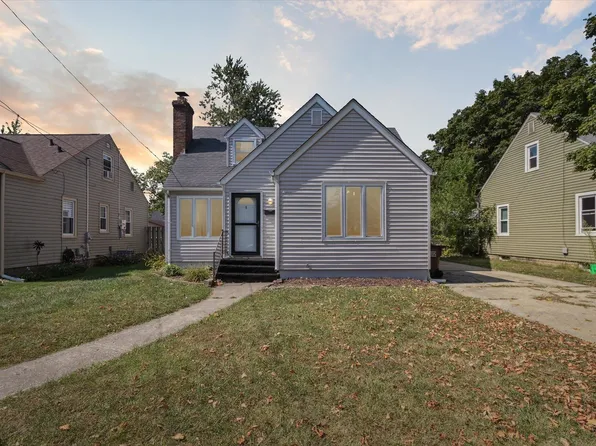 1720 Ridge Ave, Rockford, IL 61103