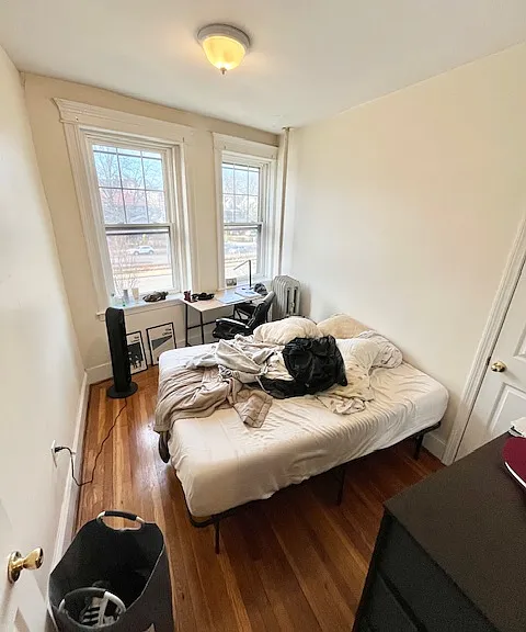 1868 Commonwealth Ave — Photo 4