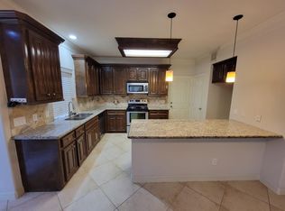 515 Birdsong Dr #515, League City, TX 77573