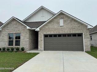 109 Gilded Ln, Broussard, LA 70518