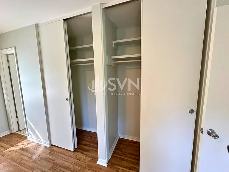 110 Windsor Dr — Photo 13