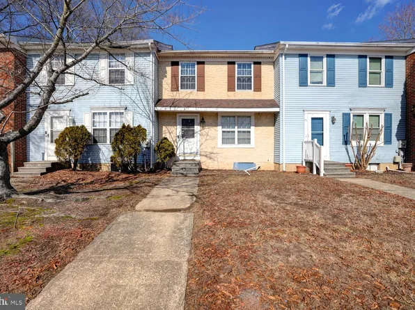 23 Fieldstone Ct, Dover, DE 19904