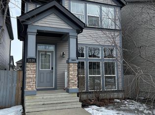 3116 Arthurs Cres SW, Edmonton, AB T6W2H7