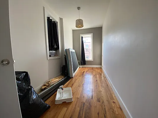 Rented by Nooklyn NYC LLC | media 14