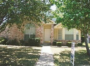 5th image of 1717 Cool Springs Dr