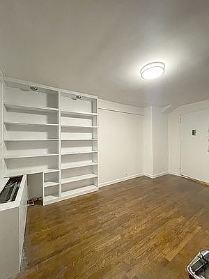 5th image of 162 E 88th St APT 2A