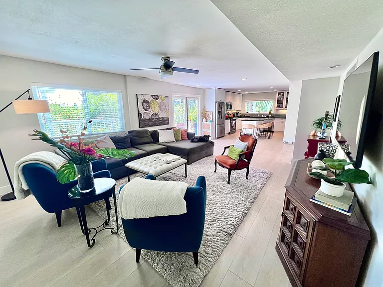 753 Val Sereno Dr — Photo 63